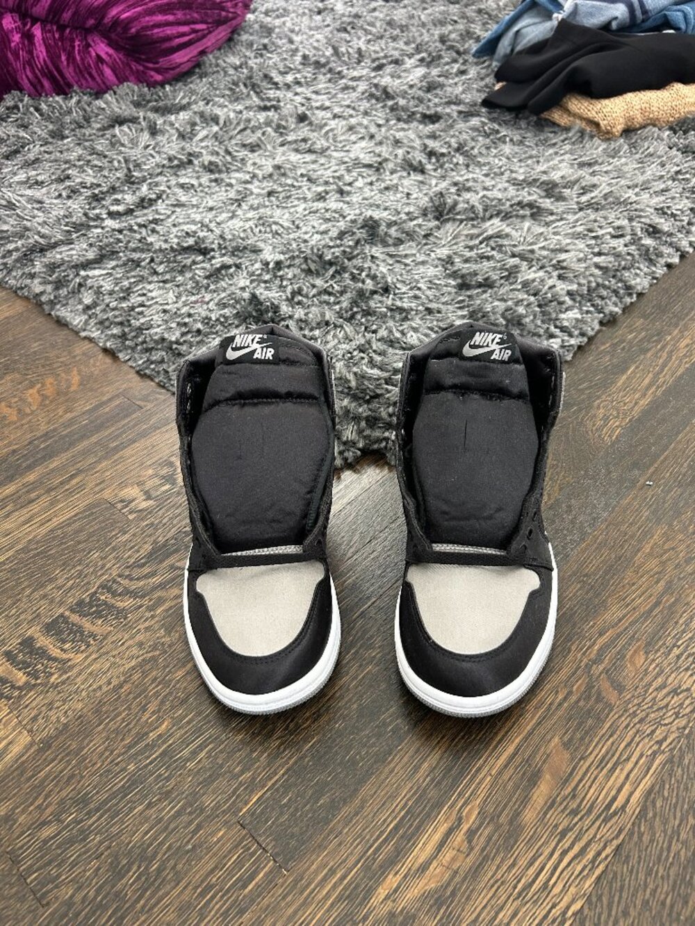 Air Jordan 1 High Silver Toe Women's 7 NEW